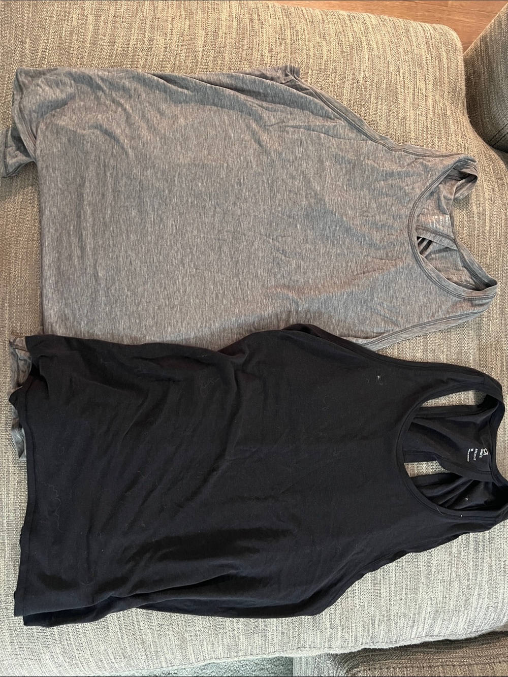 GAP Women's Black and Gray Racerback Workout Tank Top - Multi Tie Back Options